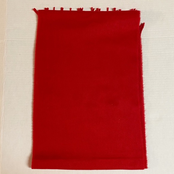 Cejon Woven Red Fringe Scarf - Picture 4 of 7